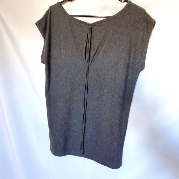Gray w/ Gold Detail Foreign Exchange Tunic Top, Small - Picture 8 of 9